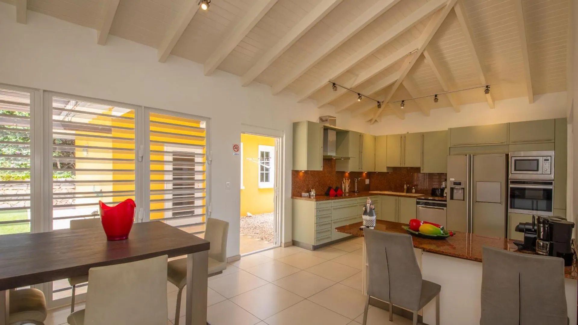 Villa Sonrisa, Loopafstand Naar Het Strand Jan Thiel