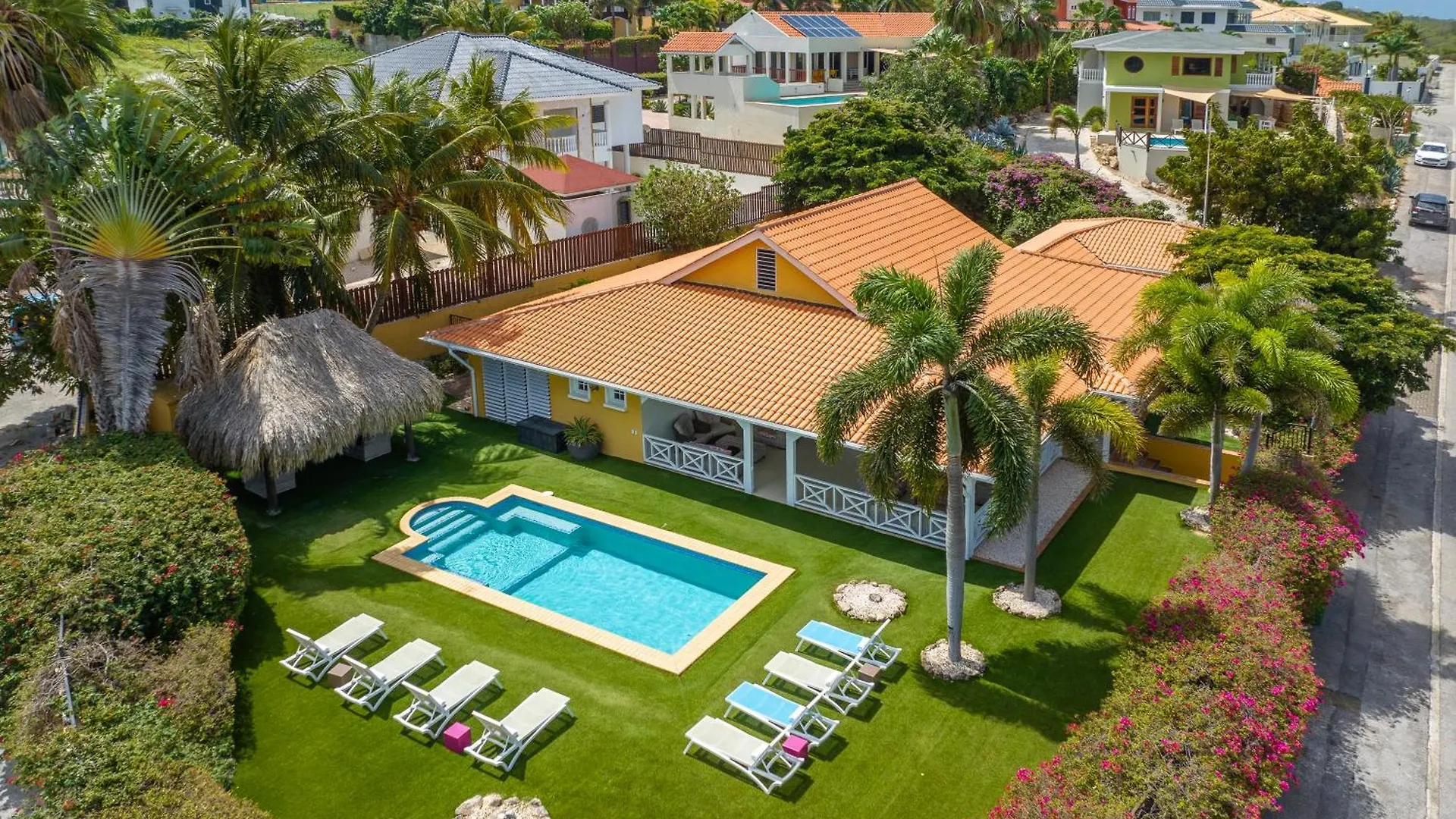 Villa Sonrisa, Loopafstand Naar Het Strand Jan Thiel